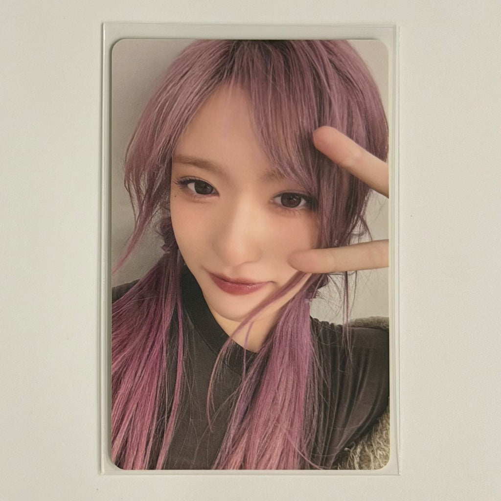 LEESEO (IVE) - IVE EMPATHY OFFICIAL ALBUM PHOTOCARD ( me ver.)