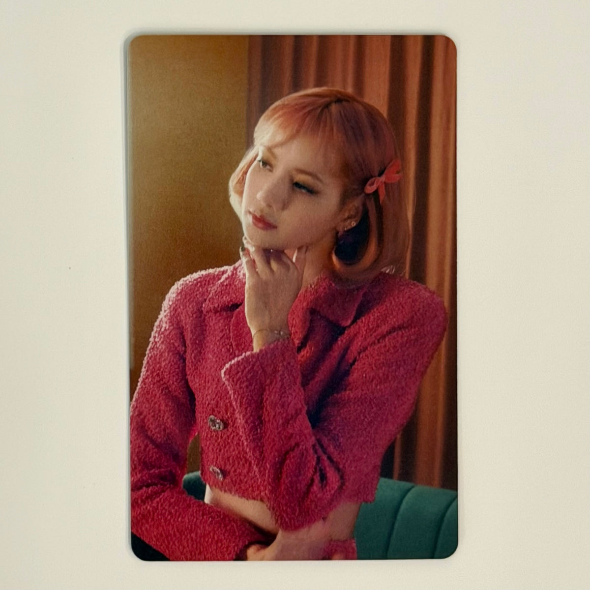 LISA (BLACKPINK) - THE GAME POB PHOTOCARD