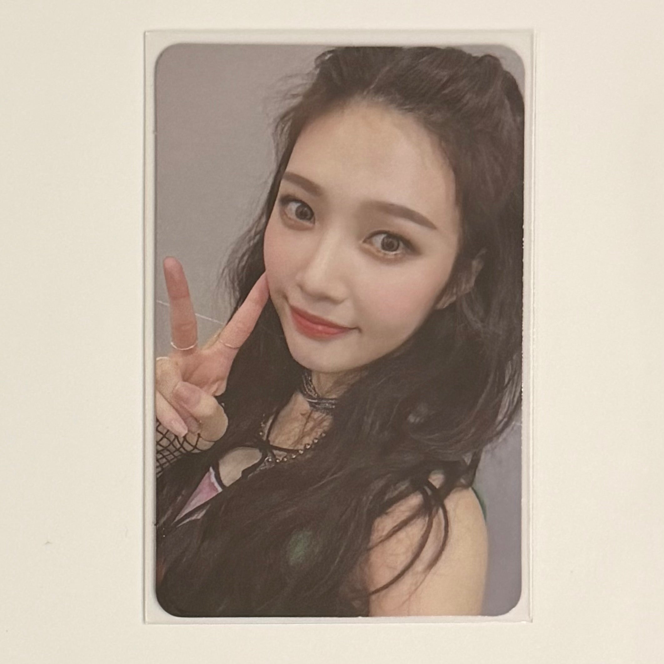 JOY (RED VELVET) - THE PERFECT RED VELVET ALBUM PHOTOCARD
