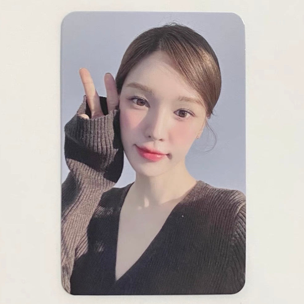 WENDY (RED VELVET) -  WISH YOU HELL STAR RIVER POB PHOTOCARD