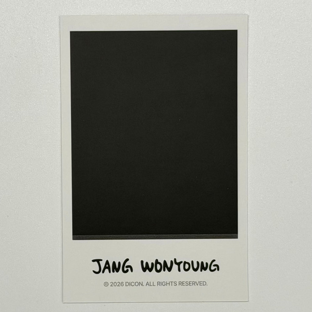WONYOUNG (IVE) - DICON ISSUE N°31 : JANG WONYOUNG KAKAO VER B PHOTOCARD
