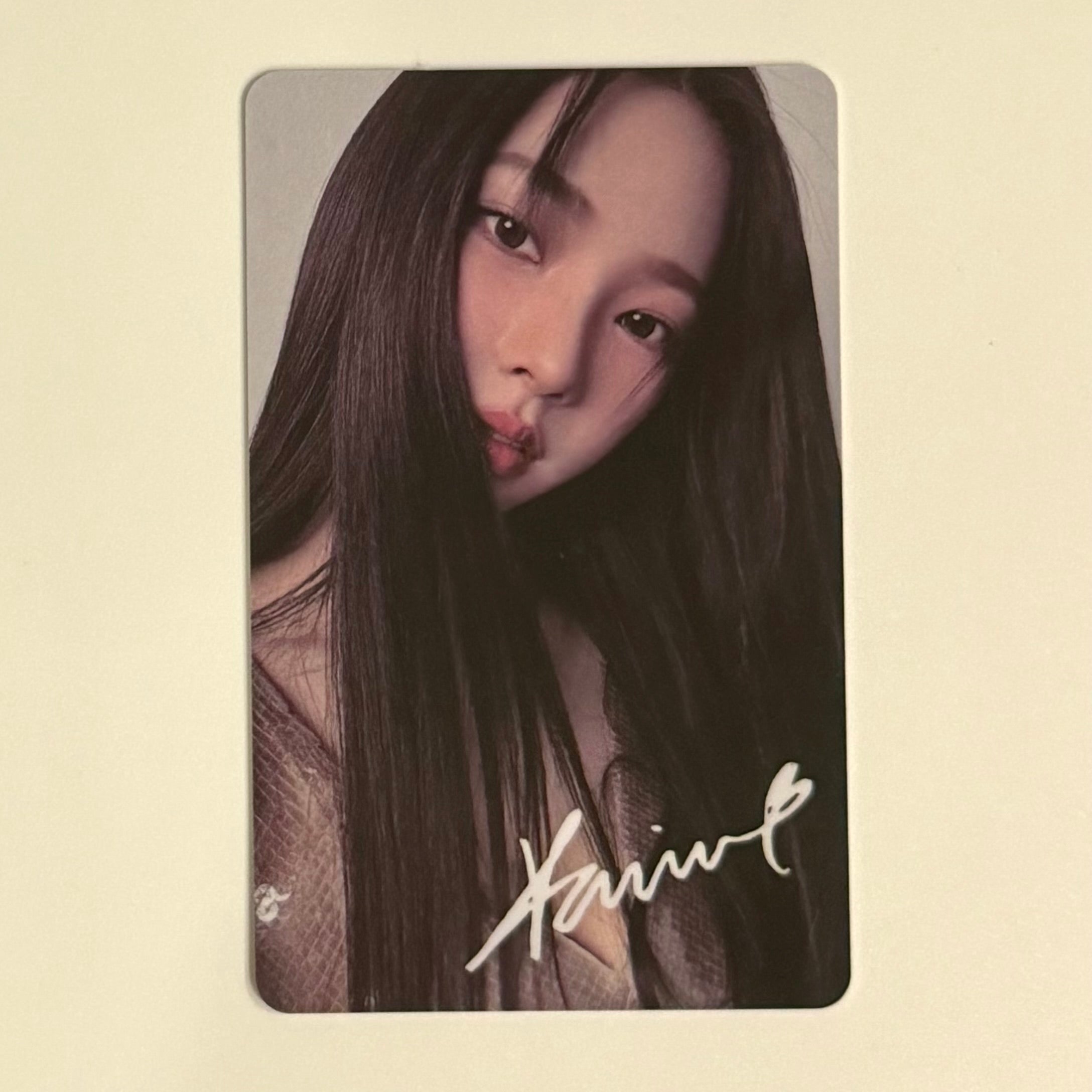 KARINA (AESPA) - CHIC MEGAZINE OFFCIAL PHOTOCARD