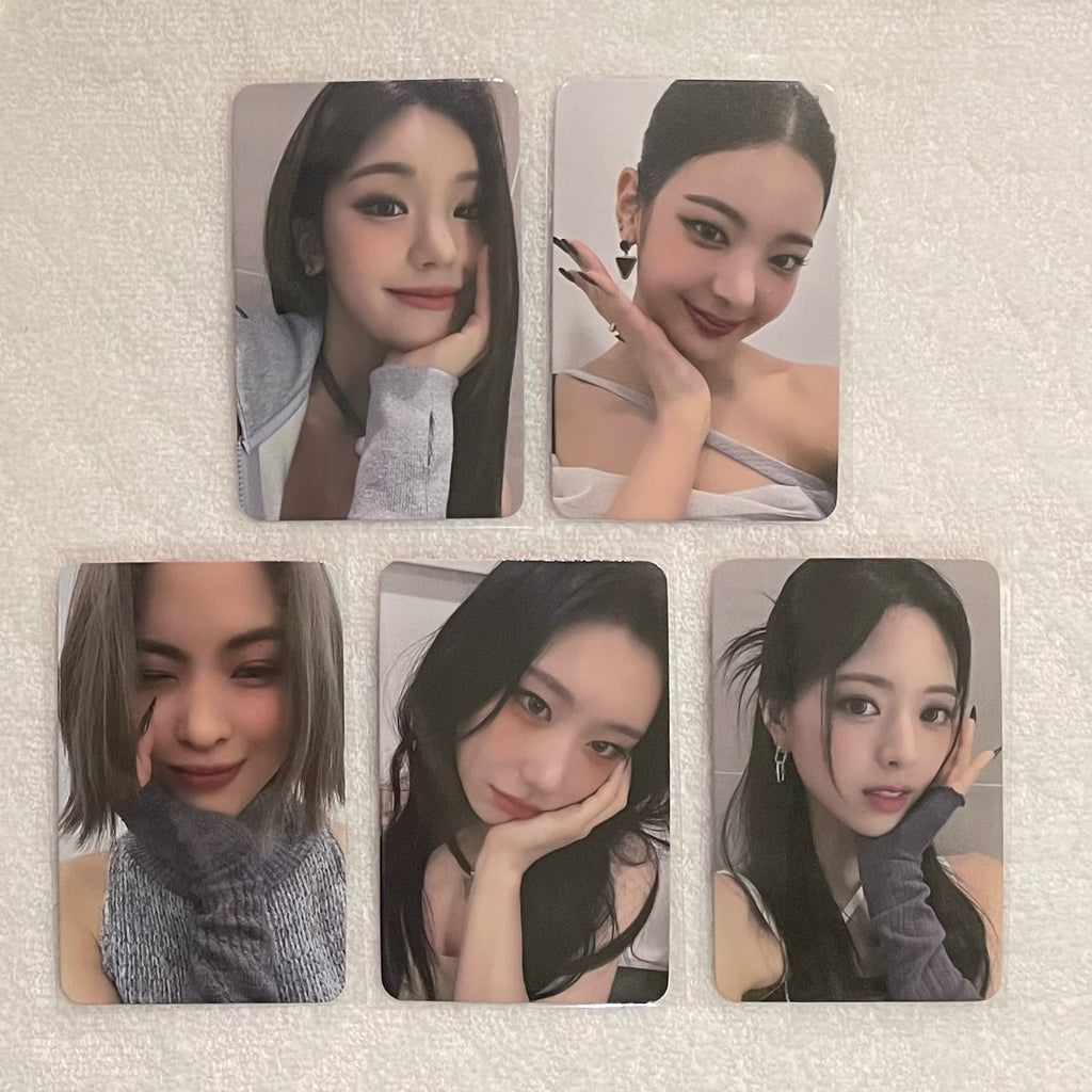 ITZY CHESHIRE SOUNDWAVE 4.0 POB FANSIGN EVENT PHOTOCARD