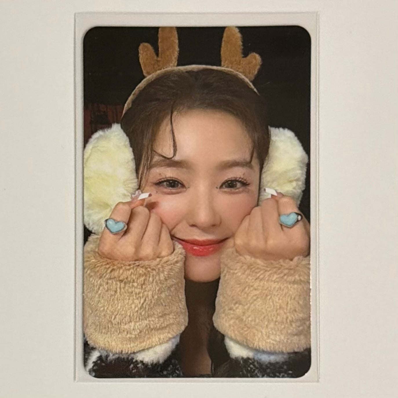 IRENE (RED VELVET) - PINK CHRISTMAS TRADING CARD PHOTOCARD