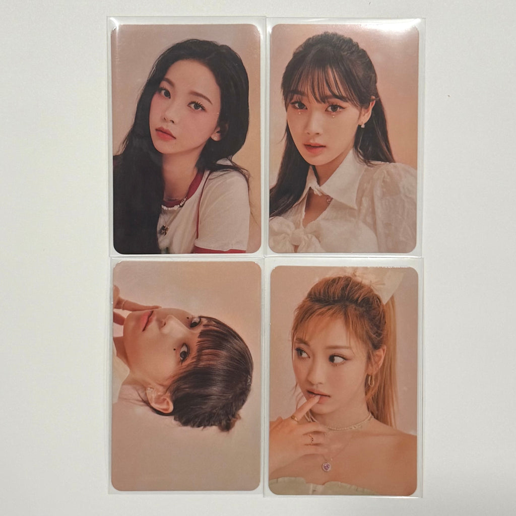 AESPA - 2022 SG SEASON’S GREETINGS SMTOWN POB PHOTOCARD