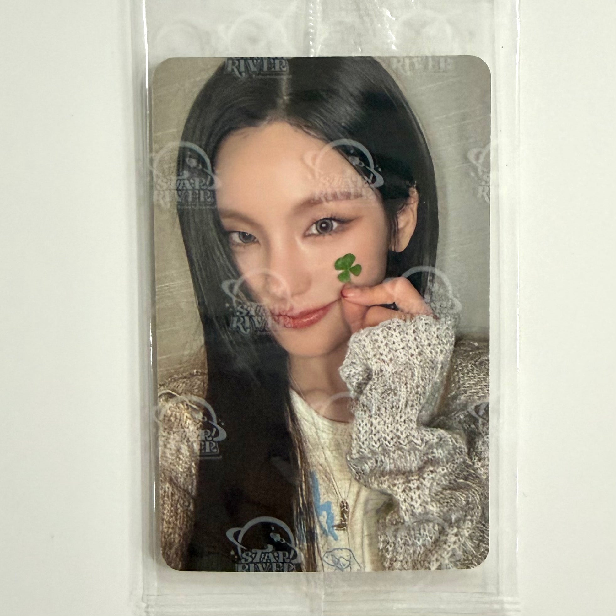 YEJI - AIR SR STAR RIVER FANSIGN 1 POB PHOTOCARD
