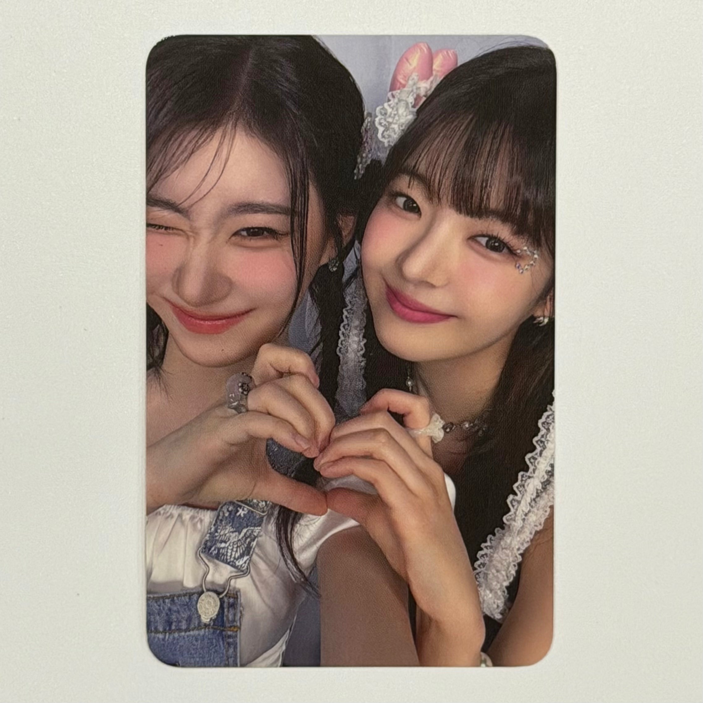 LIA + CHAERYEONG (ITZY) - GOLD THE 3RD FAN MEETING FM POP UP TRADING PHOTOCARD