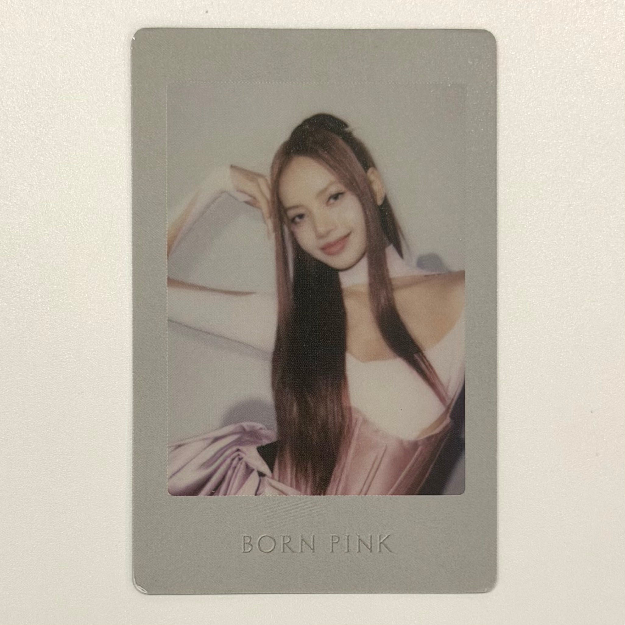 LISA (BLACKPINK) - BORN PINK YG POB PHOTOCARD
