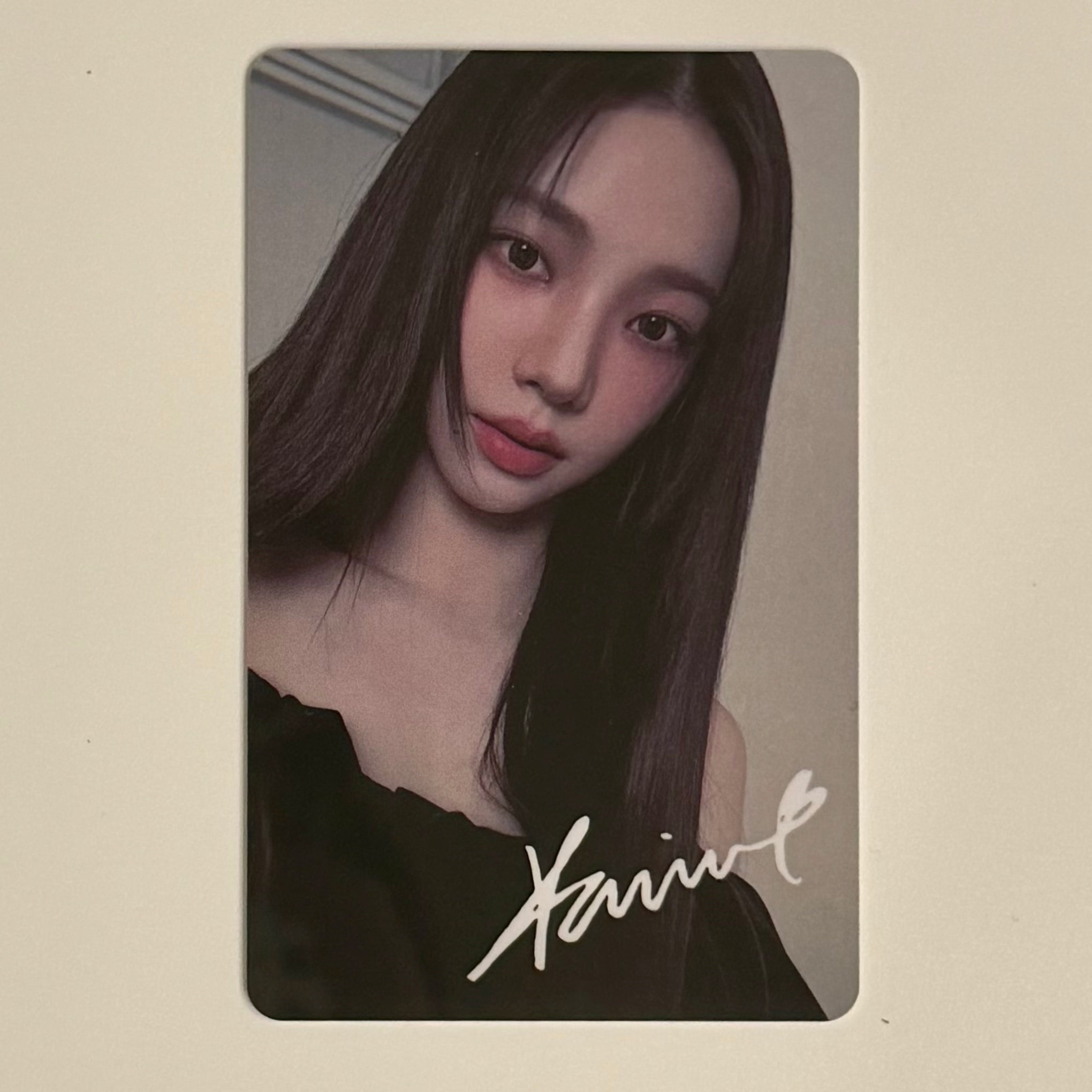 KARINA (AESPA) - CHIC MEGAZINE OFFCIAL PHOTOCARD