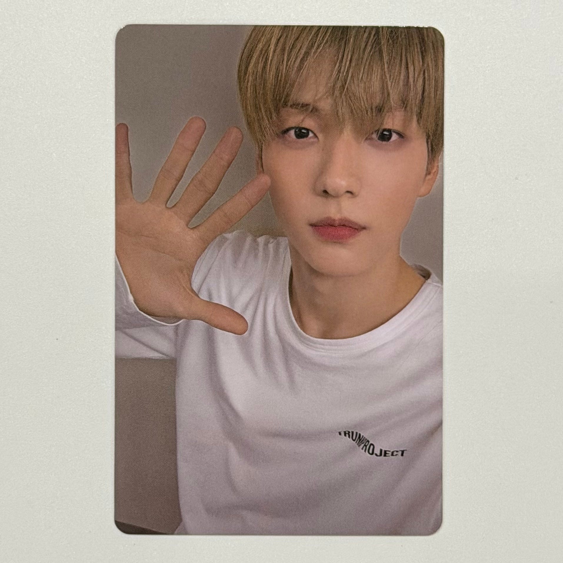 SOOBIN (TXT) - minisode 3: TOMORROW YIZHIYU FANSIGN POB PHOTOCARD
