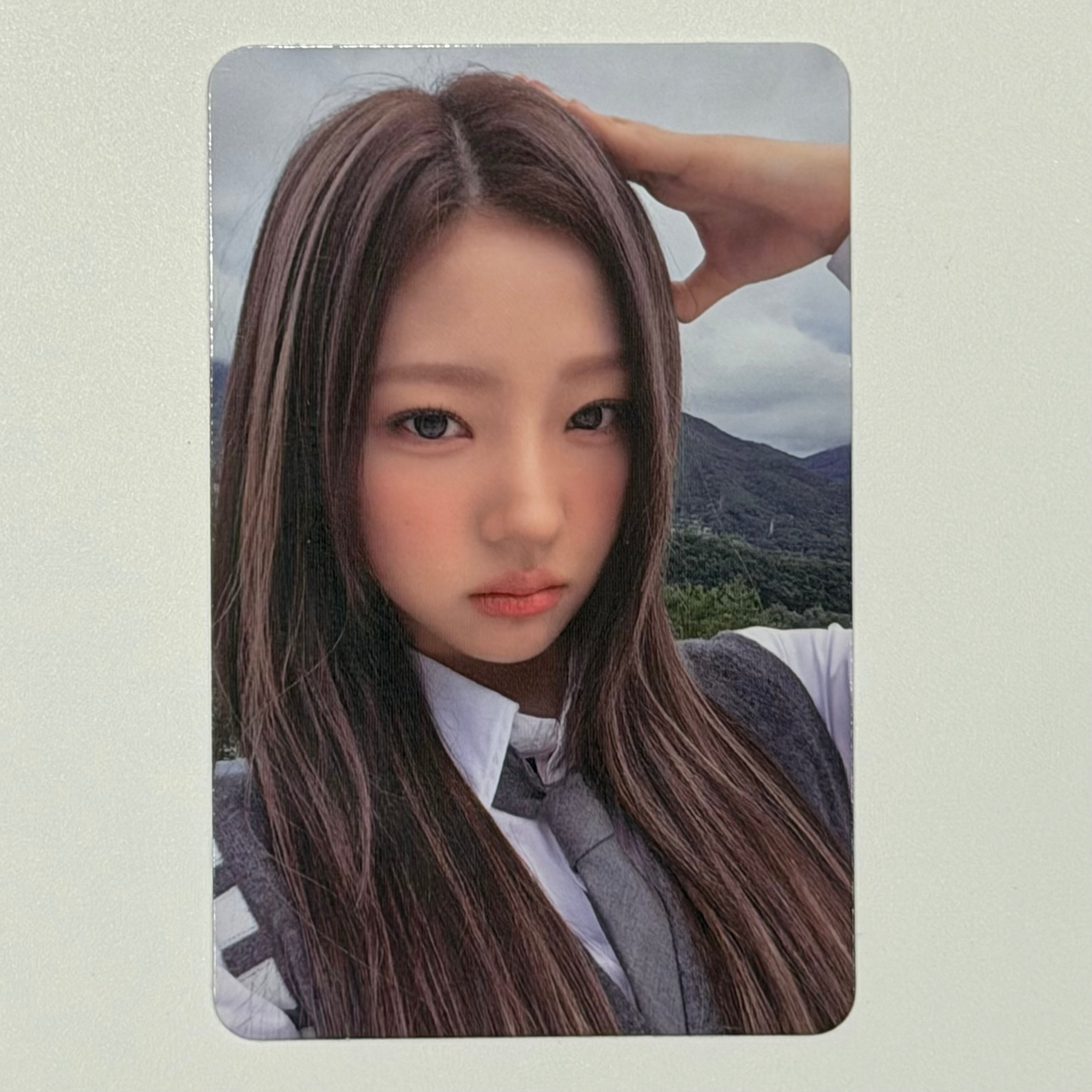STELLA (Hearts2Hearts h2h) - FOCUS ALBUM PHOTOCARD