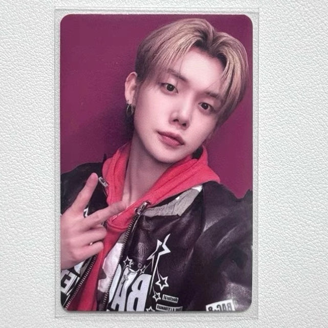 YEONJUN (TXT) - NO LABELS IDOUSTAGE POB PHOTOCARD