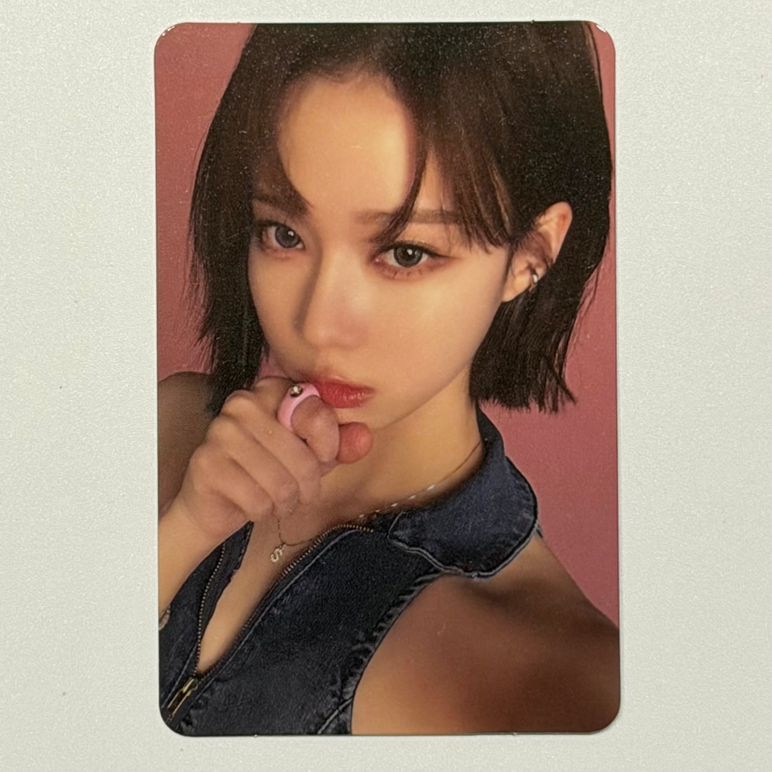 WINTER (AESPA) - Come to MY illusion TRADING CARD PHOTOCARD
