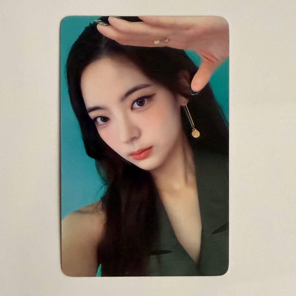 LIA (ITZY) - CHECKMATE WITHMUU POB PHOTOCARD