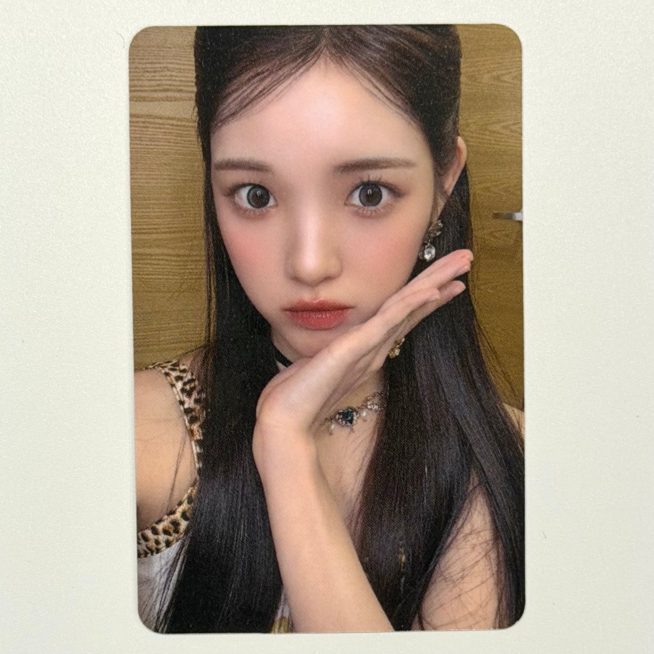 YUHA (Hearts2Hearts h2h) - FOCUS STAR RIVER SHANGHAI FANSIGN POB PHOTOCARD