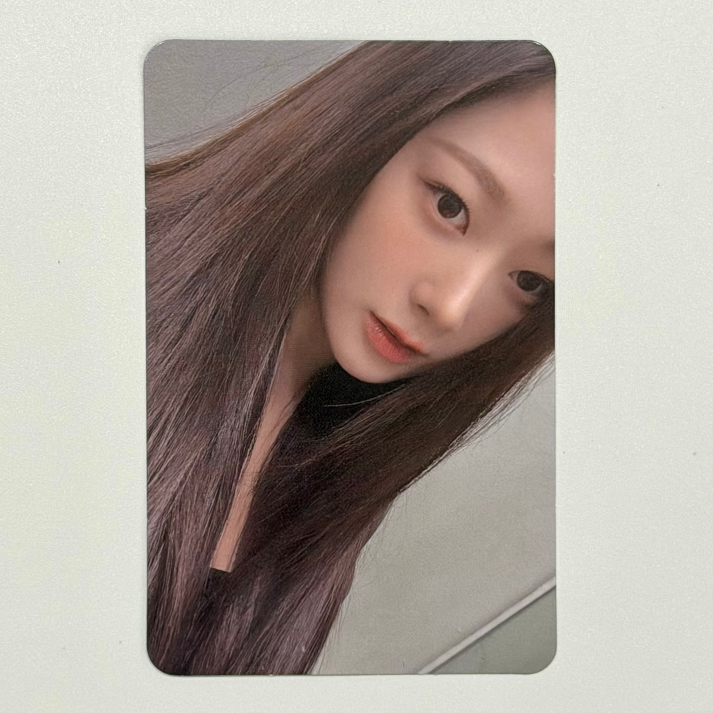 GISELLE (AESPA) - MY WORLD SMTOWN FANSIGN POB PHOTOCARD