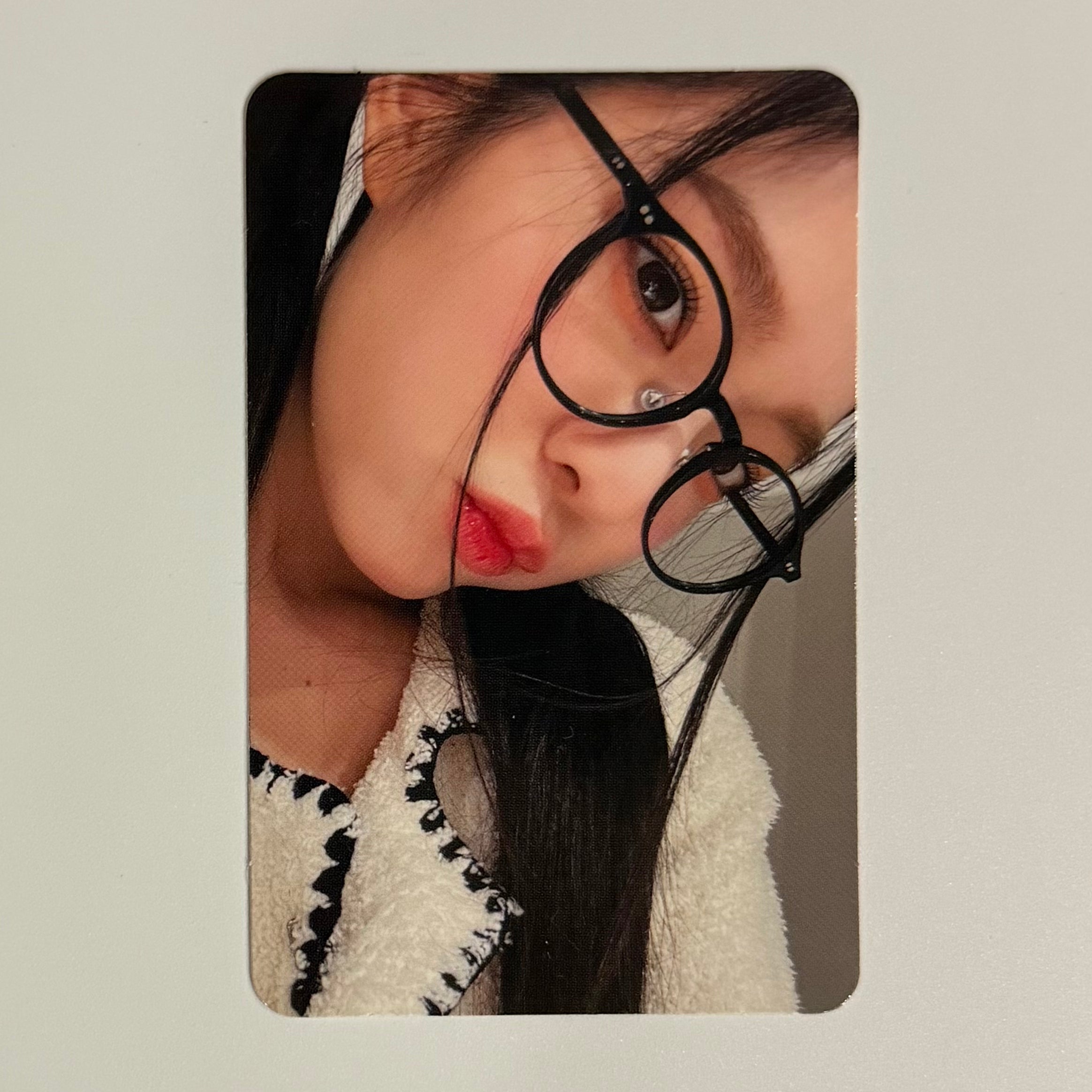 IRENE (RED VELVET) - LIKE A FLOWER ALBUM PHOTOCARD