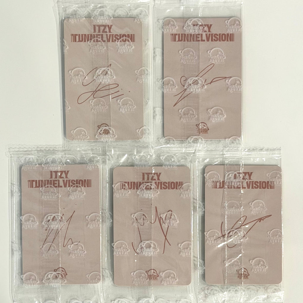 ITZY - TUNNEL VISION SR STARRIVER SHANGHAI OFFLINE FANSIGN POB PHOTOCARD