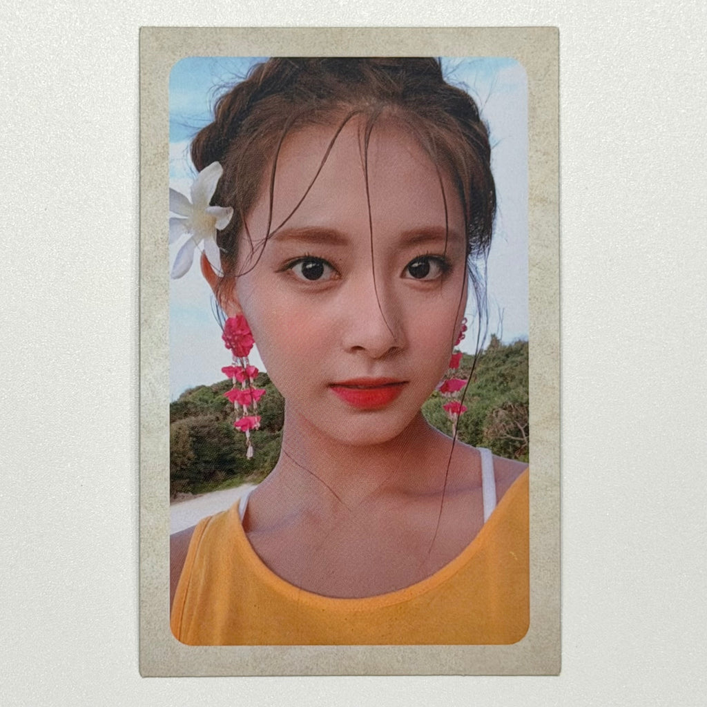 TZUYU (TWICE) -  SUMMER NIGHTS ALBUM PHOTOCARD