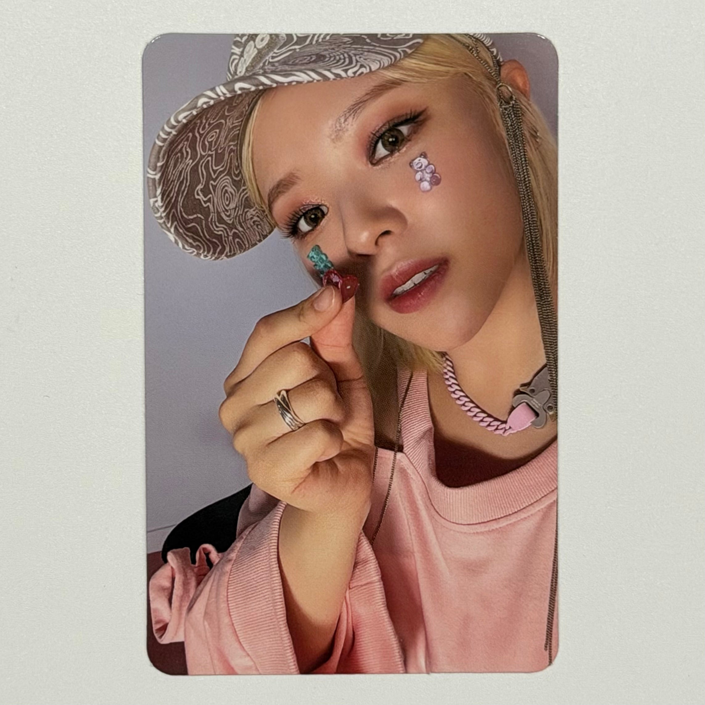 JEONGYEON (TWICE) -  FORMULA OF LOVE ALBUM PHOTOCARD