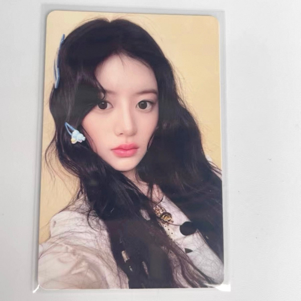 ILLIT - MAMIHLAPINATAPII it's me YIZHIYU YZY 1.0 POB PHOTOCARD