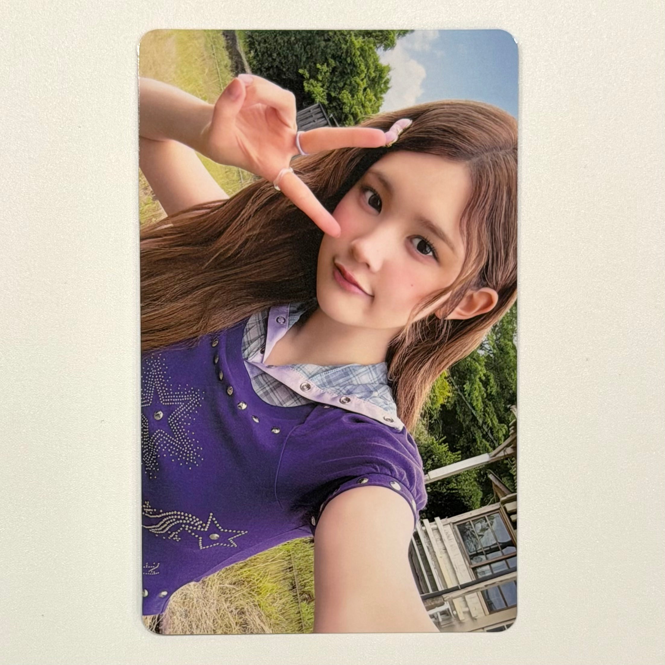 ANA (Hearts2Hearts h2h) - ICONIC HEART TOWER RECORDS POB PHOTOCARD