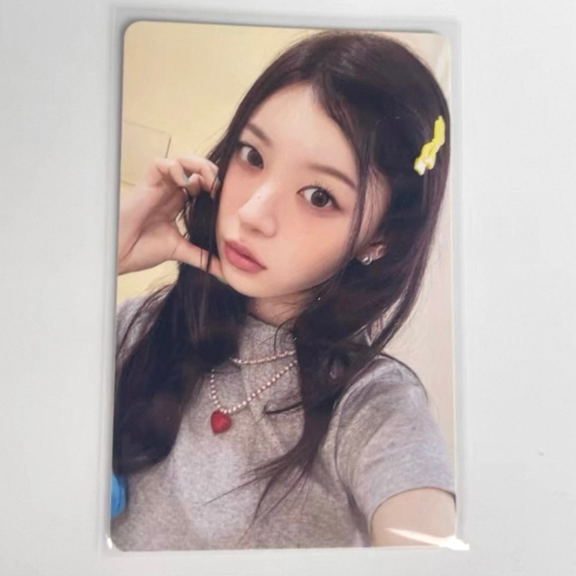 ILLIT - MAMIHLAPINATAPII it's me YIZHIYU YZY 1.0 POB PHOTOCARD