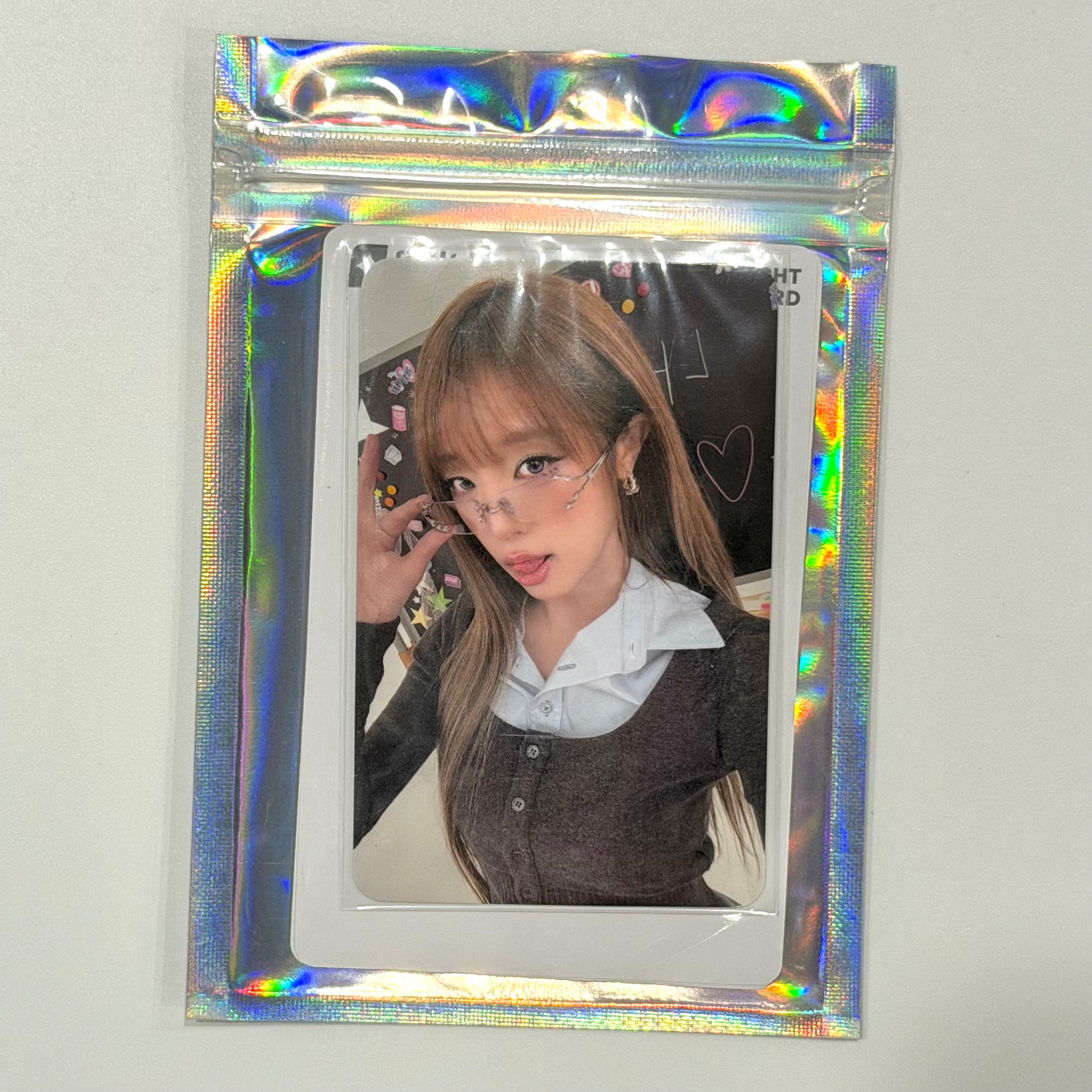YENA - LOVE CATCHER QQ MUSIC LUCKY DRAW PHOTOCARD