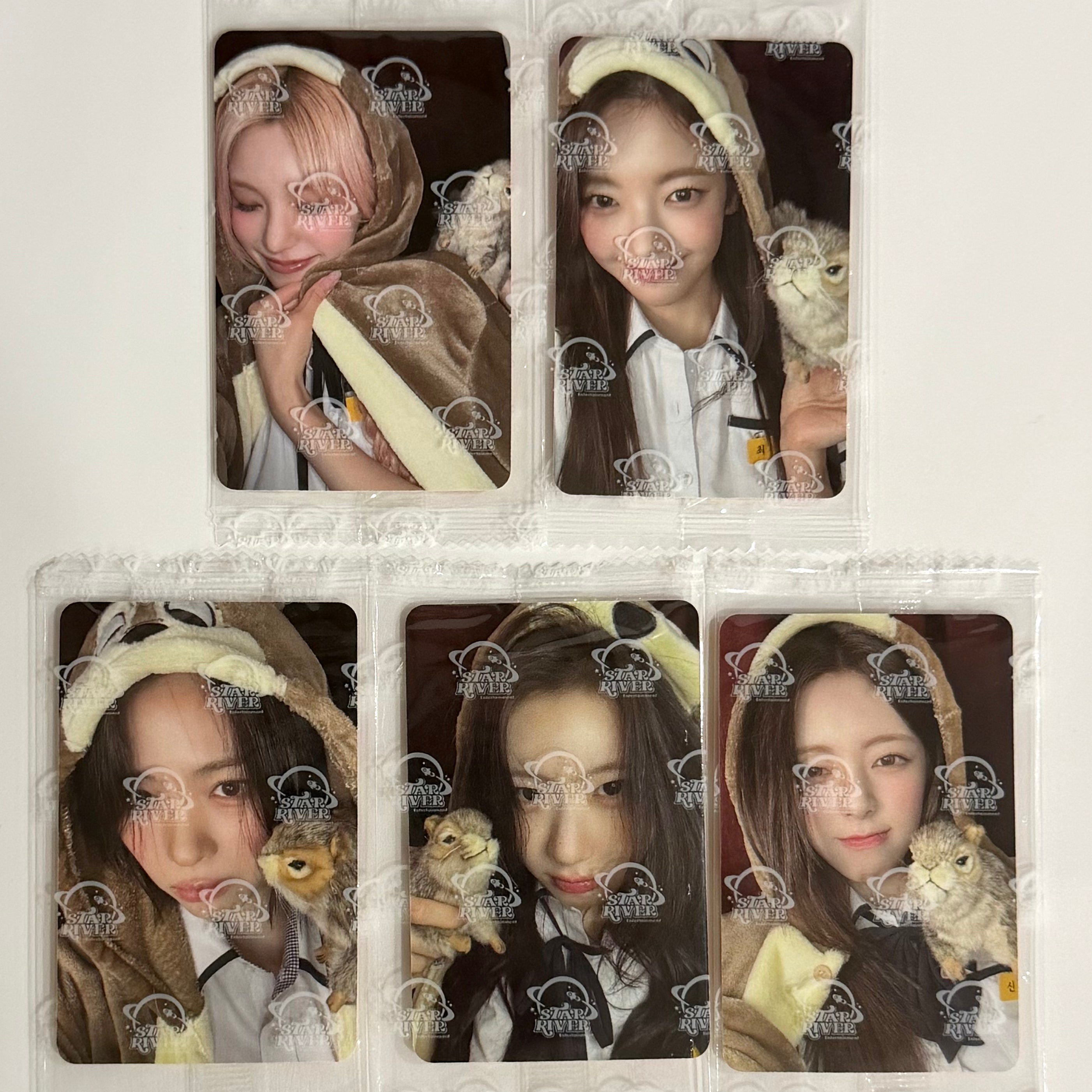 ITZY - MOTTO STAR RIVER ONLINE FANSIGN 2.0 POB PHOTOCARD