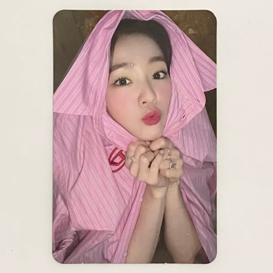 IRENE (RED VELVET) - BIRTHDAY ALBUM PHOTOCARD