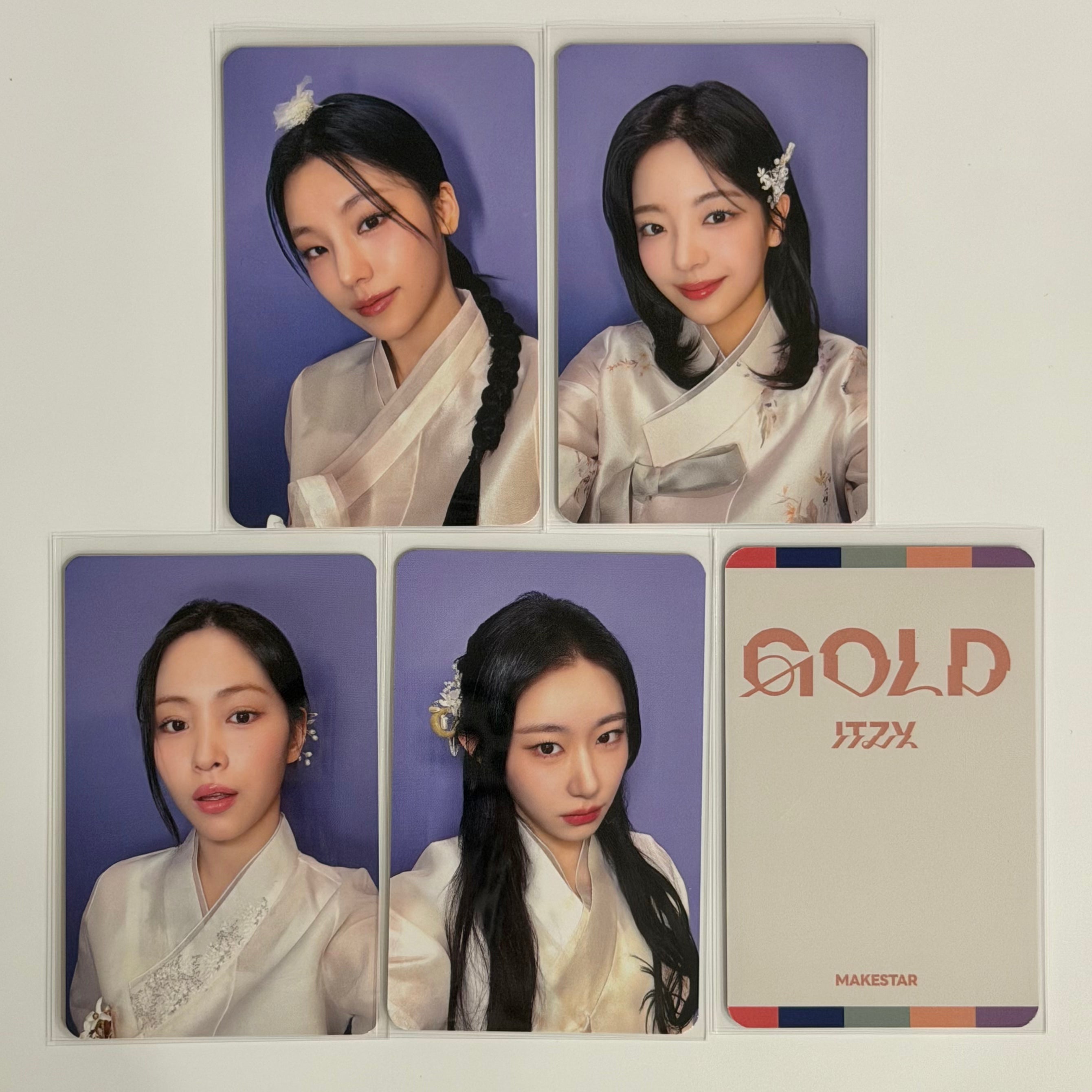 ITZY - GOLD MS MAKESTAR FANSIGN 16 POB PHOTOCARD