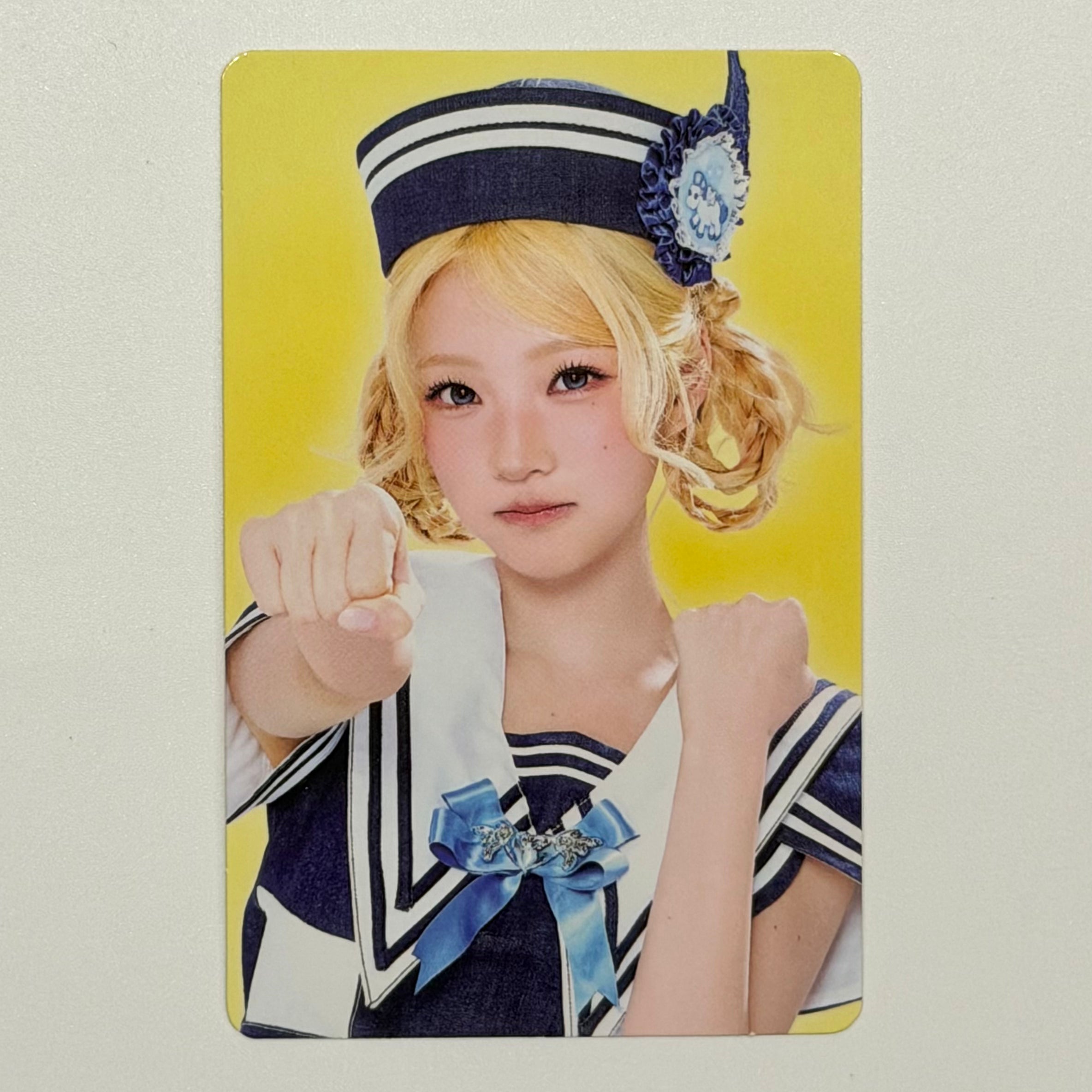 STELLA (Hearts2Hearts h2h) - LEMON TANG POP UP TRADING PHOTOCARD