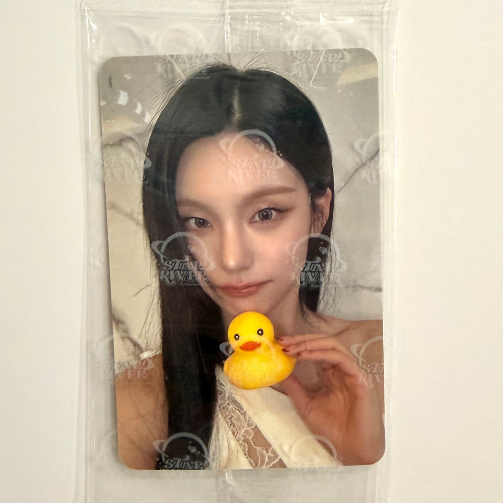 YEJI - AIR SR STARRIVER FANSIGN 1 POB PHOTOCARD