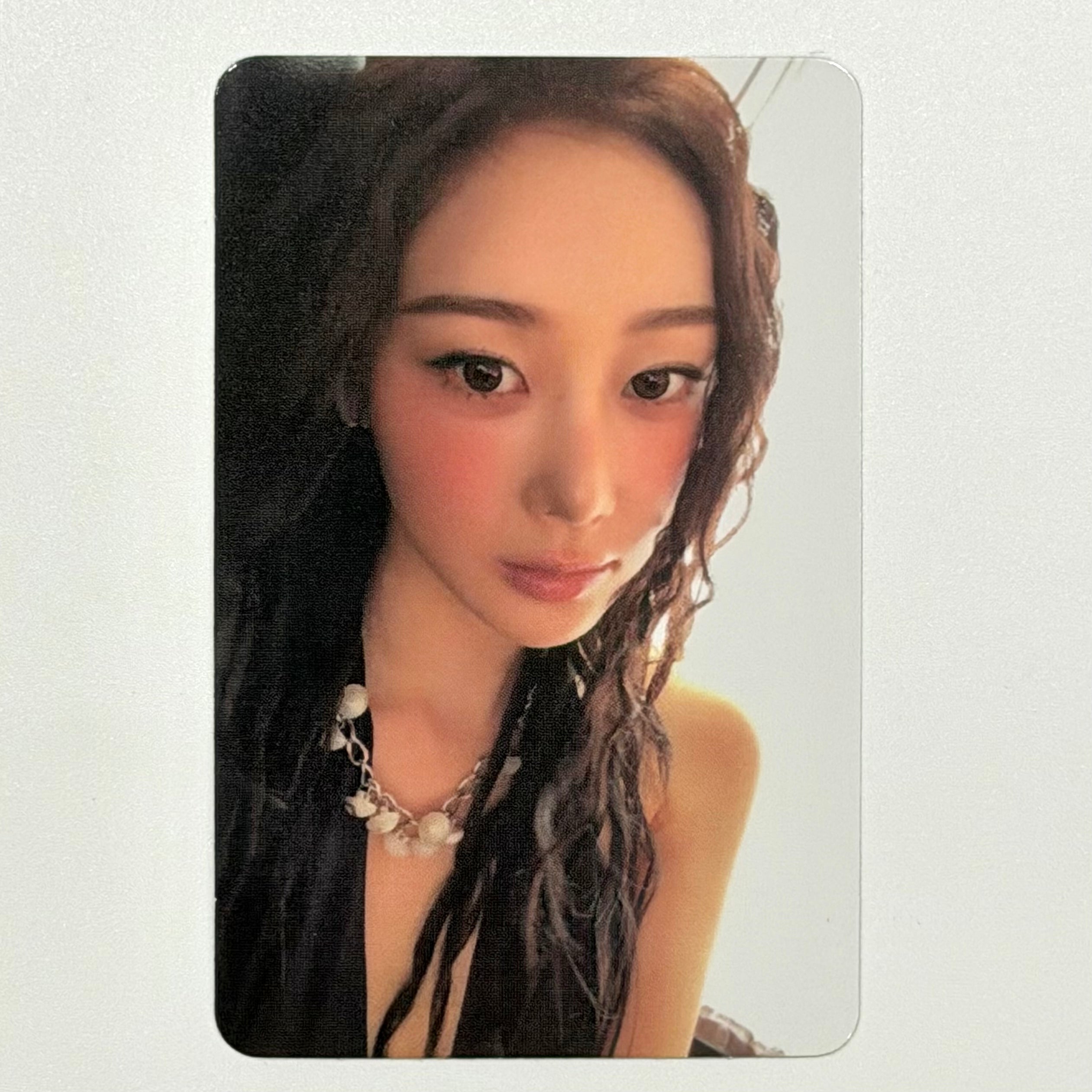 GISELLE (AESPA) - RICH MAN ALBUM PHOTOCARD