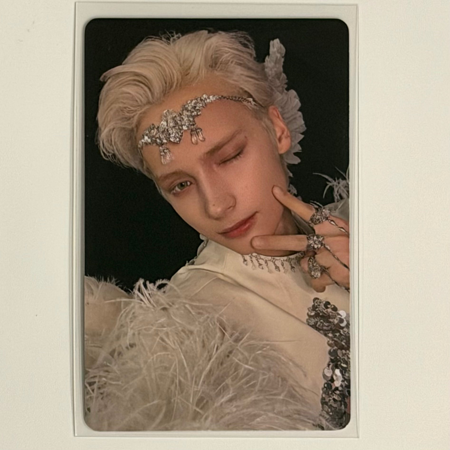 HUENINGKAI (TXT) - The Star Chapter: TOGETHER YIZHIYU POB PHOTOCARD