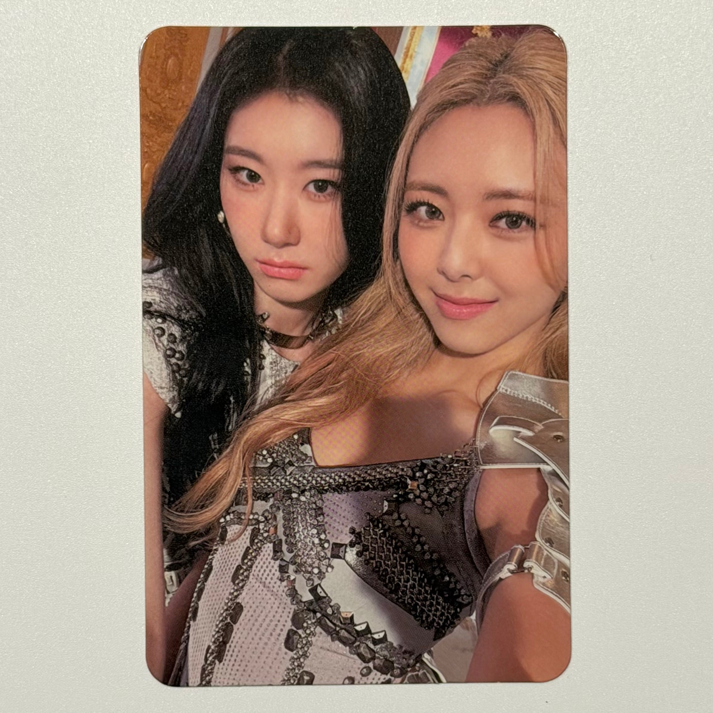 CHAERYEONG + YUNA (ITZY) - CHECKMATE ALBUM PHOTOCARD