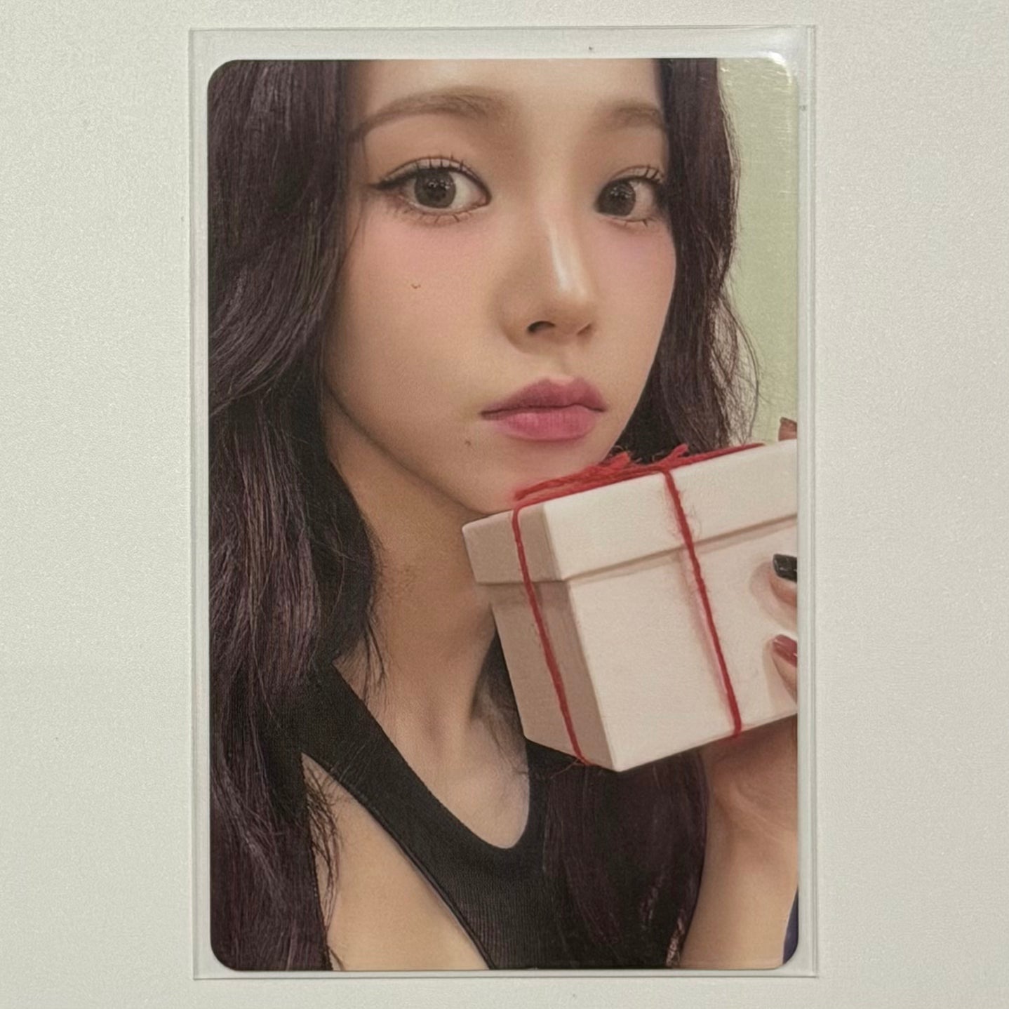 KARINA (AESPA) - 2024 PINK CHRISTMAS TRADING PHOTOCARD