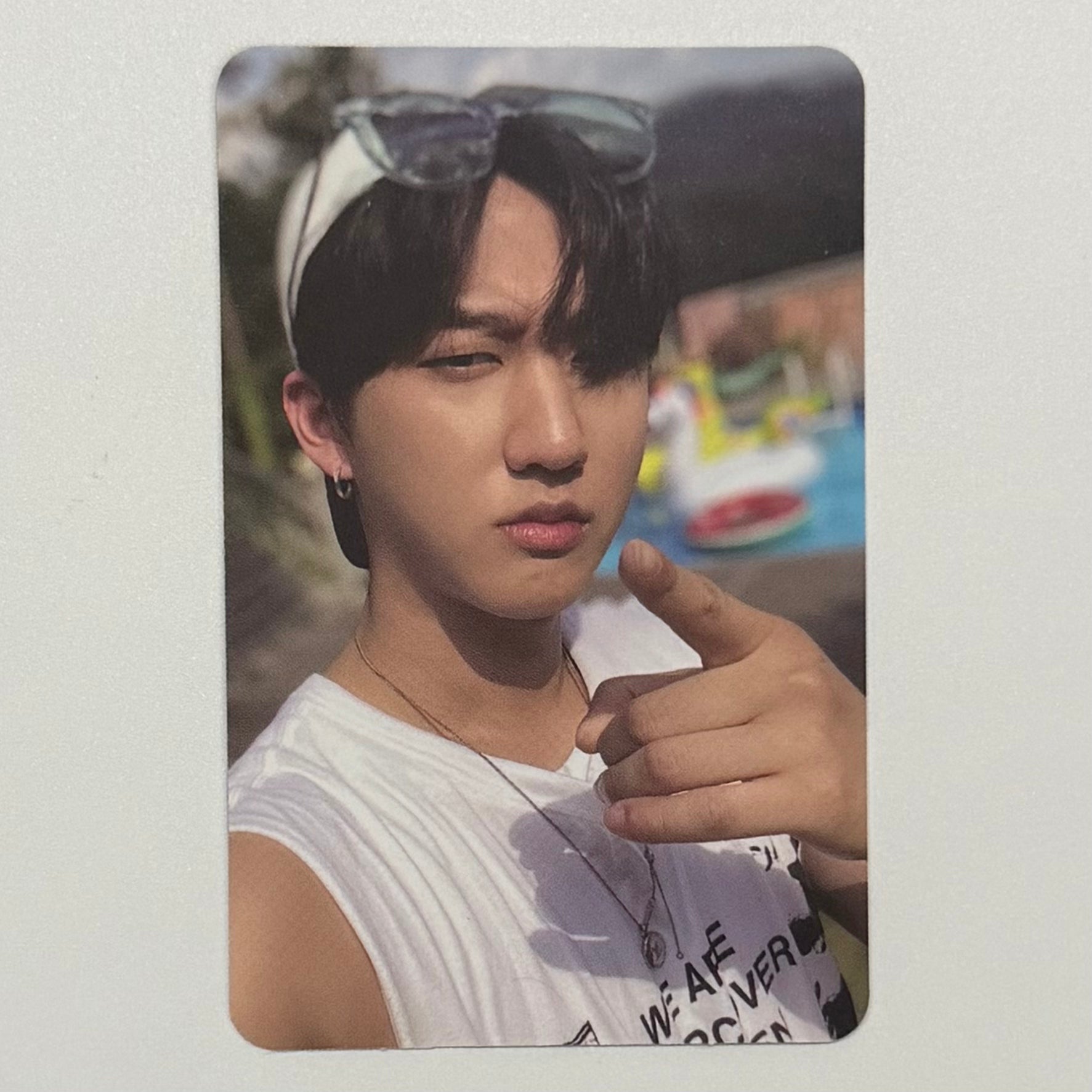 CHANGBIN (STRAY KIDS) - NO EASY ALBUM PHOTOCARD (DOUBLE SIDED)