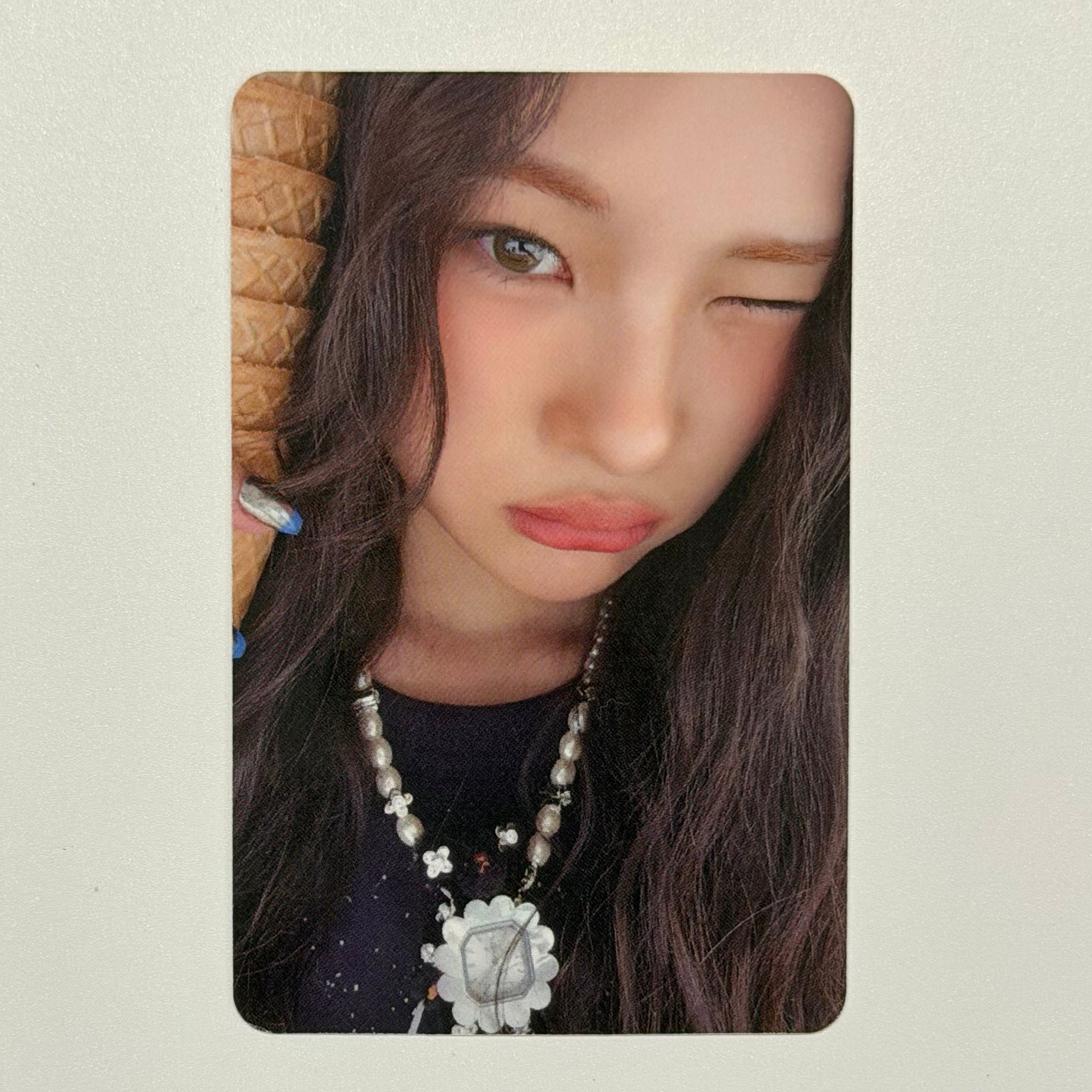 JUUN (Hearts2Hearts h2h) - FOCUS MINI RECORD MR POB PHOTOCARD