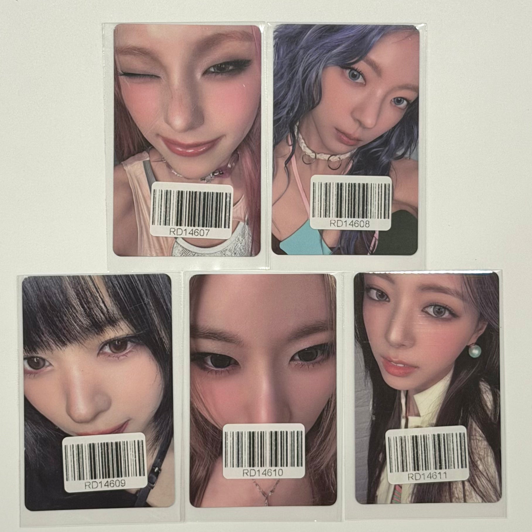 ITZY - MOTTO KMSTATION BLIND BOX LUCKY DRAW POB PHOTOCARD