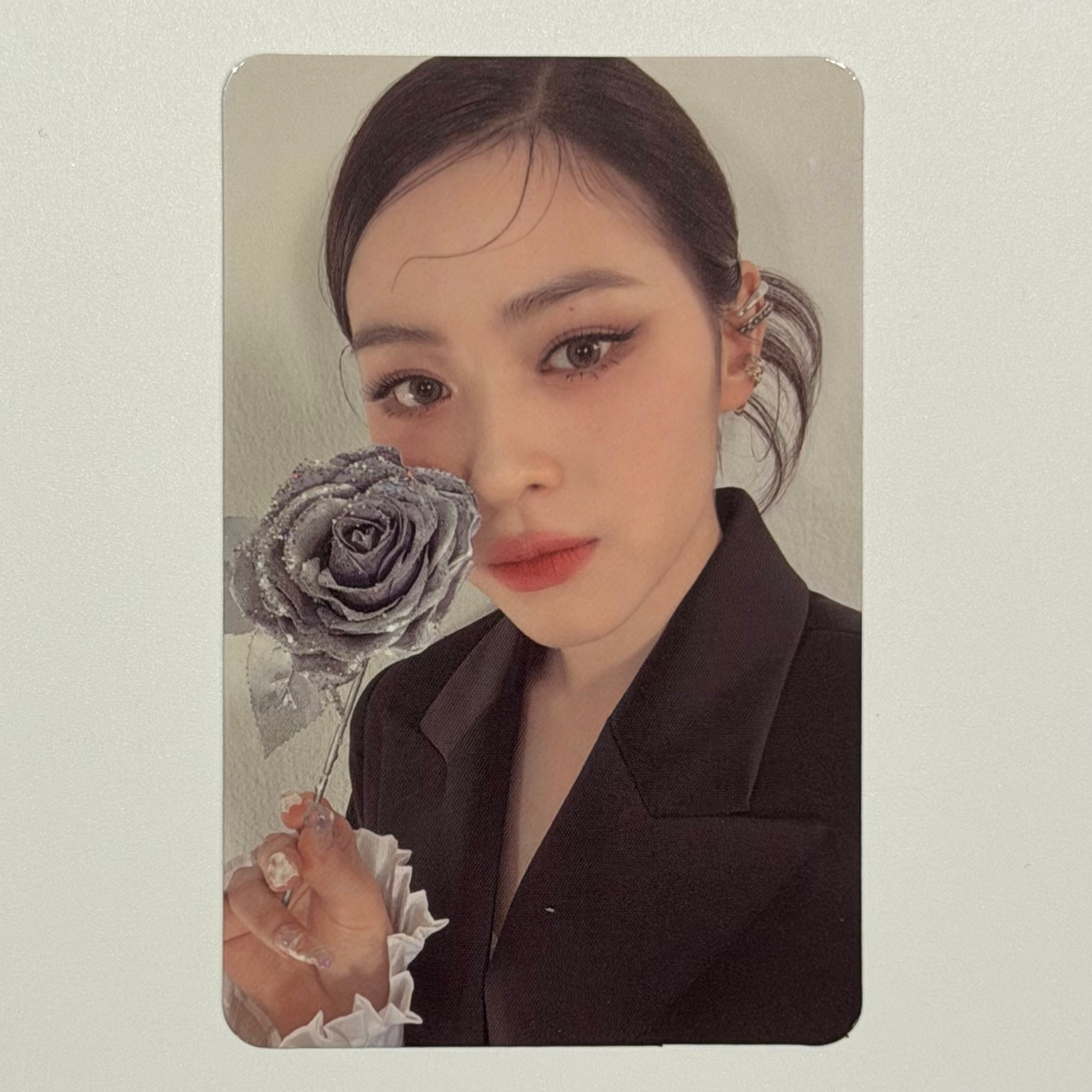 RYUJIN (ITZY) - CHECKMATE ALBUM PHOTOCARD