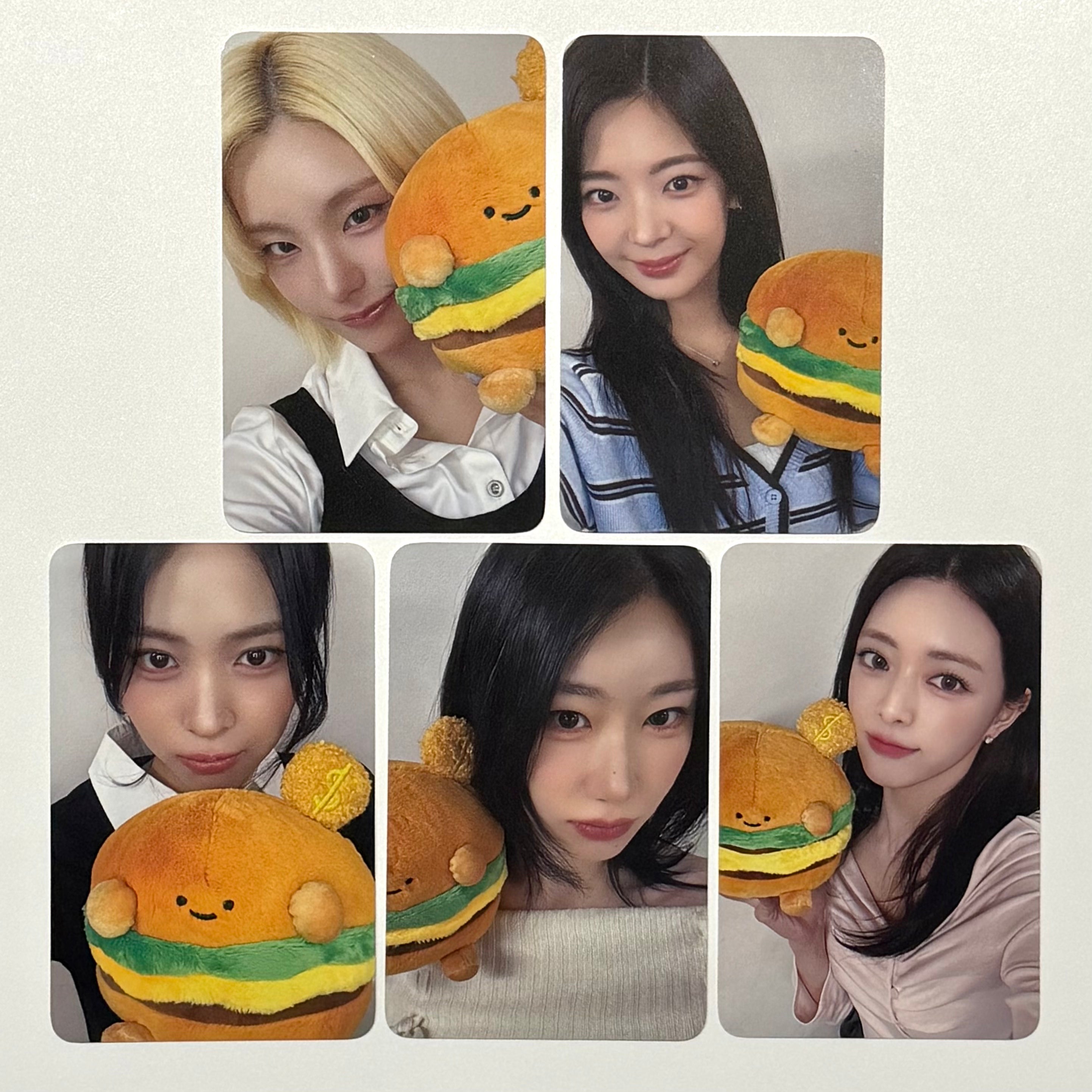 ITZY - TUNNEL VISION MS MAKESTAR SHANGHAI FANSIGN POB PHOTOCARD