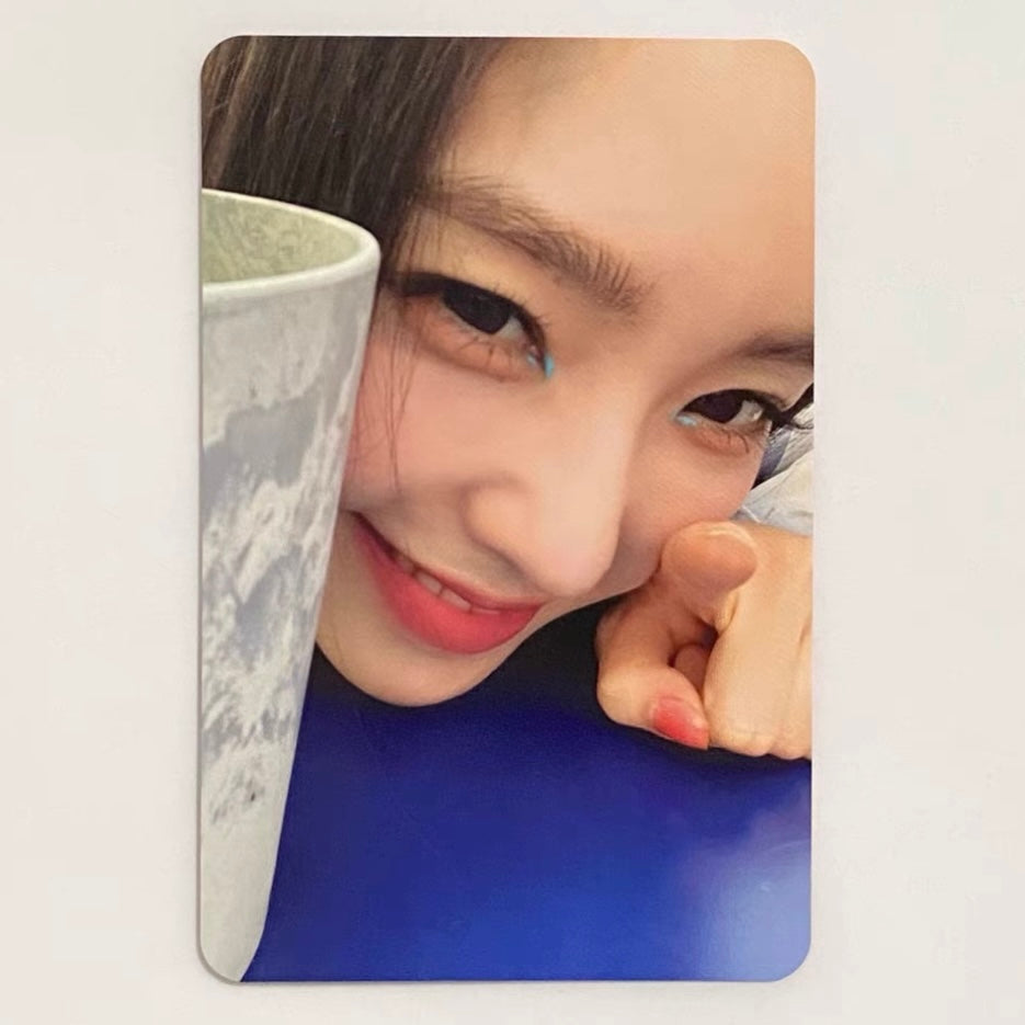 IRENE (RED VELVET) - LIKE A FLOWER ALBUM PHOTOCARD
