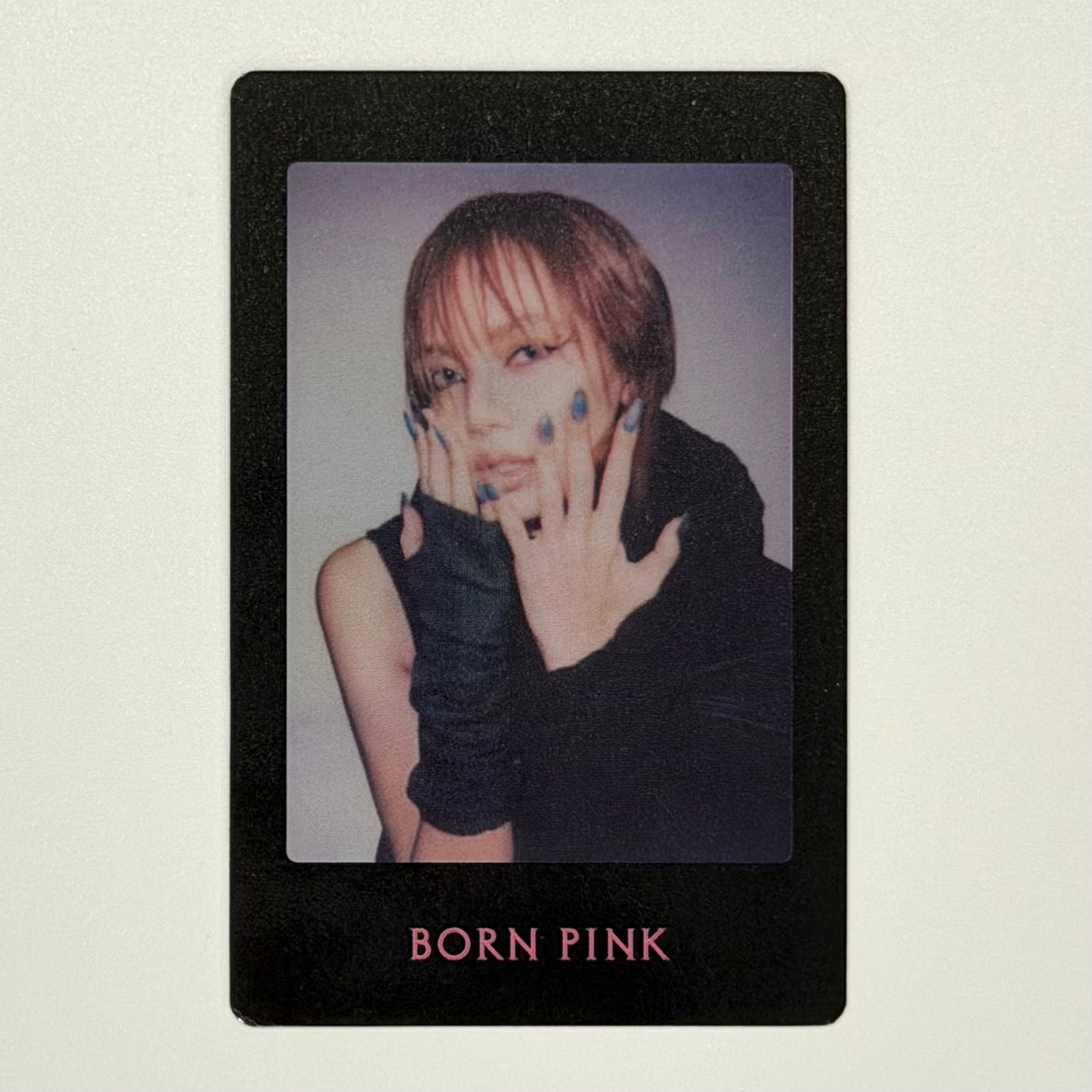 LISA (BLACKPINK) - BORN PINK YG POP UP POB PHOTOCARD
