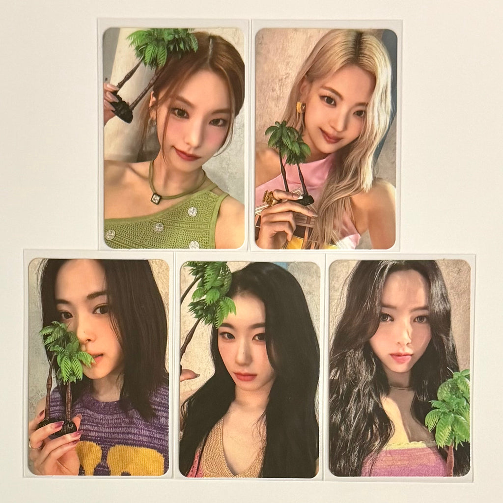 ITZY - KILL MY DOUBT SW SOUNDWAVE ONLINE FANSIGN 2 POB PHOTOCARD