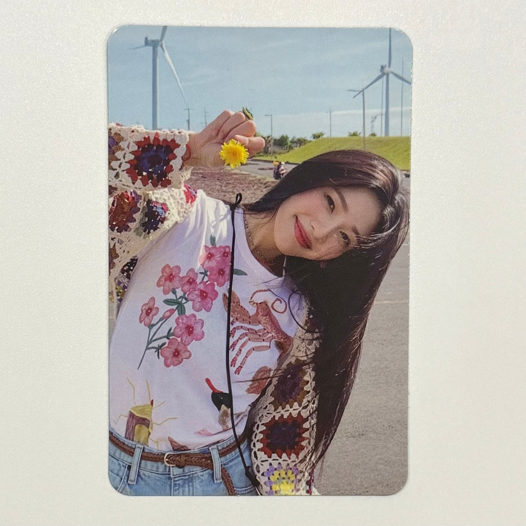 JOY (RED VELVET) - JOY : HELLO ALBUM PHOTOCARD