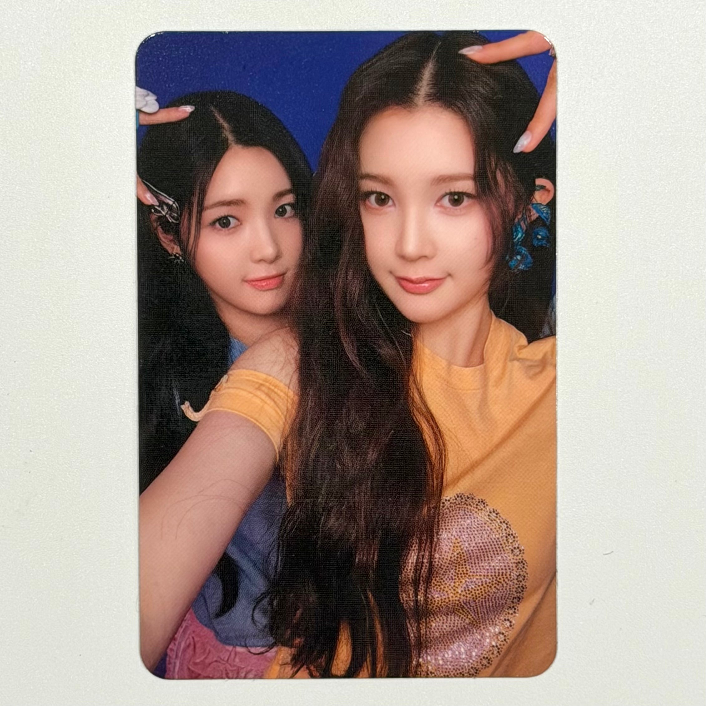 YUHA + ANA (Hearts2Hearts h2h) - THE CHASE ALBUM PHOTOCARD