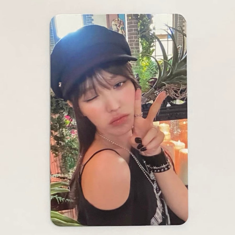 WENDY (RED VELVET) -  WISH YOU HELL ALBUM PHOTOCARD