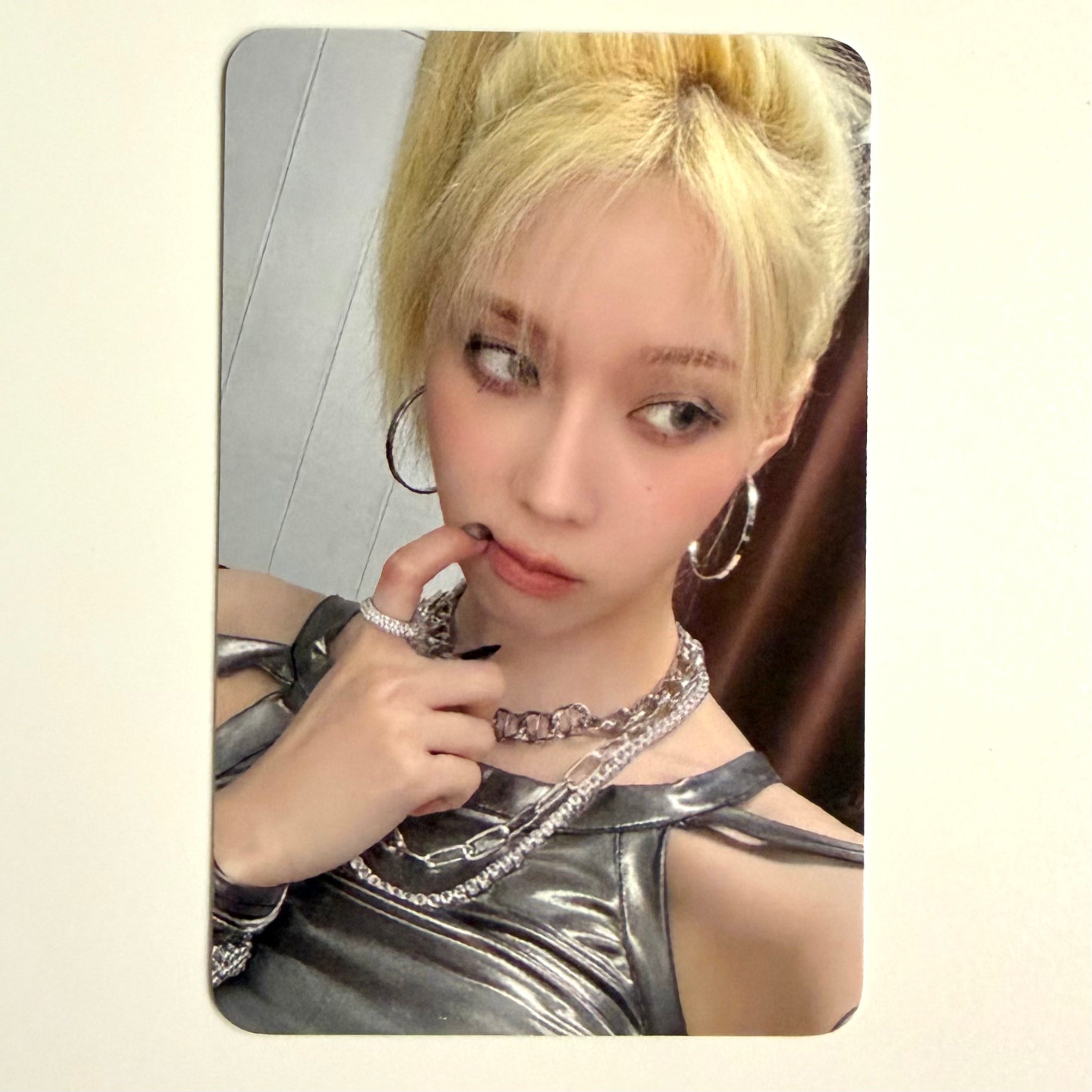 WINTER (AESPA) - ARMAGEDDON WITHMUU POB PHOTOCARD