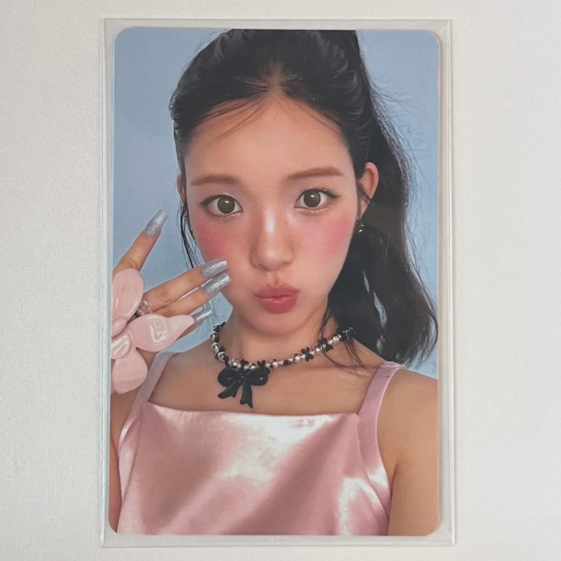 YUHA (Hearts2Hearts h2h) - FOCUS ALBUM PHOTOCARD